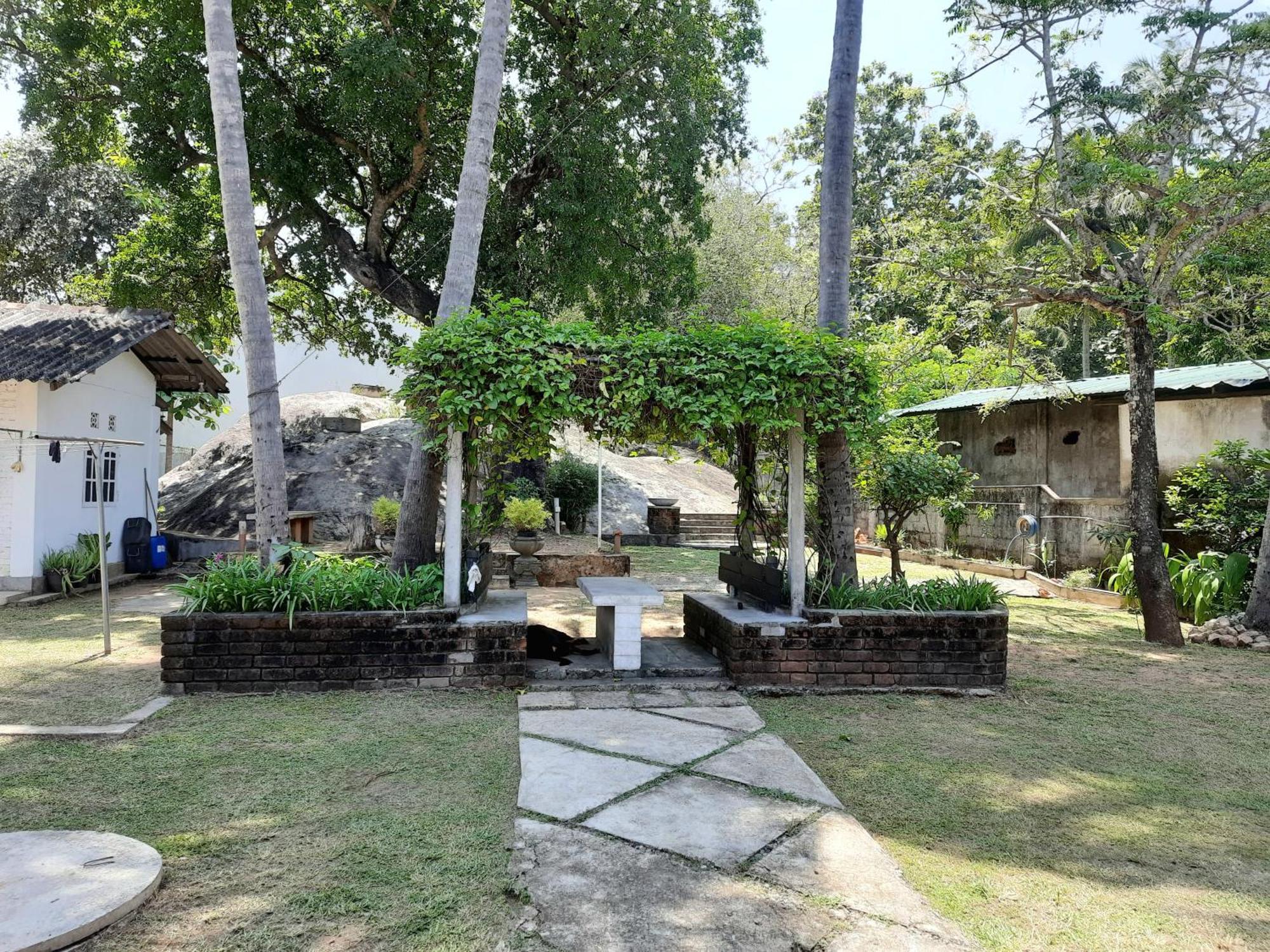 Selagala Resort 阿努拉德普勒 外观 照片